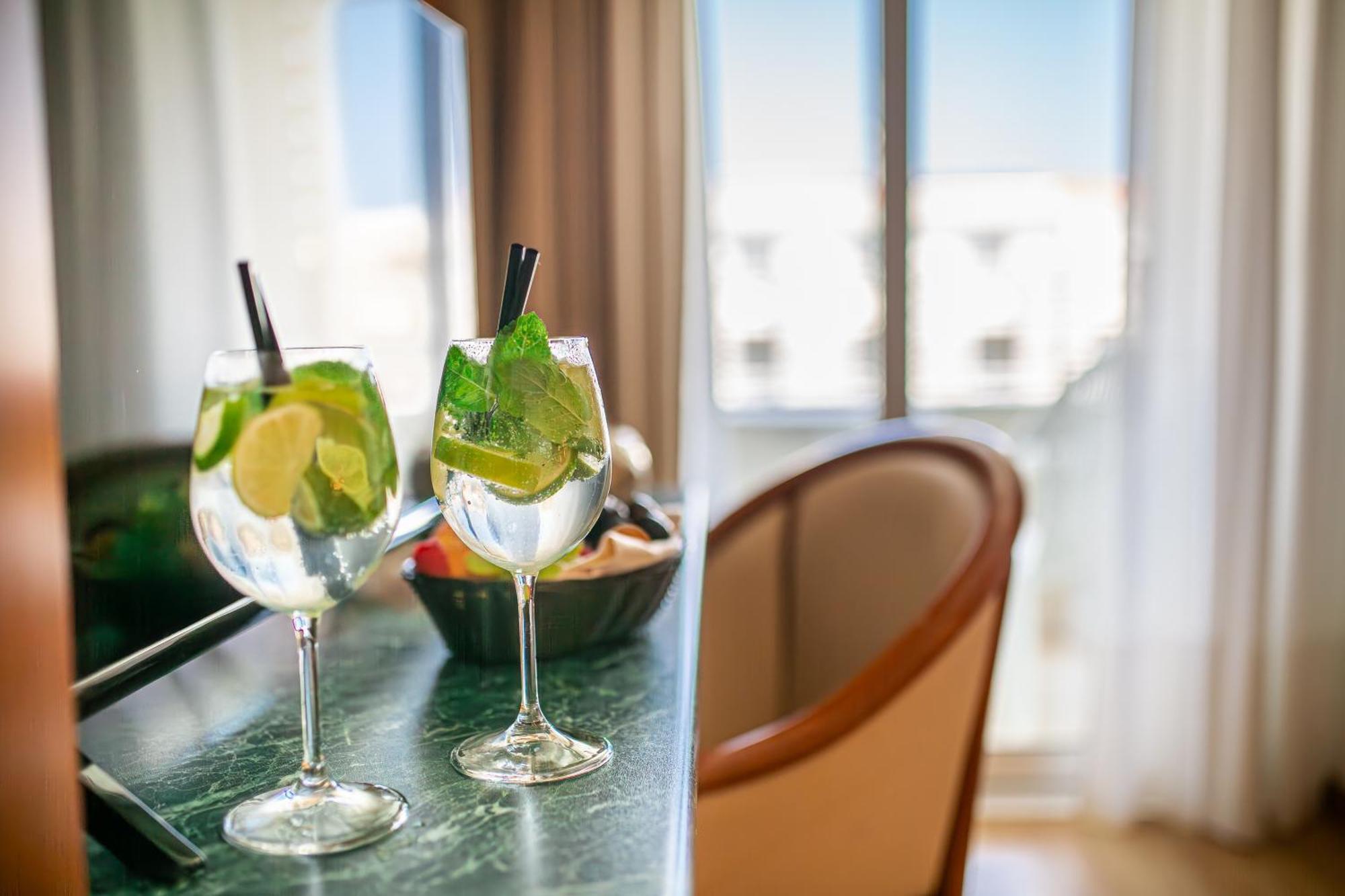 Hotel Bembo Бибионе Екстериор снимка