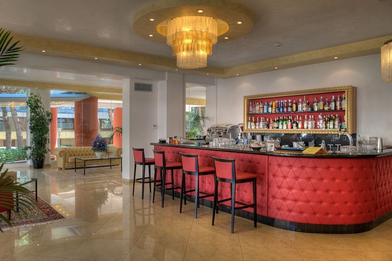 Hotel Bembo Бибионе Екстериор снимка