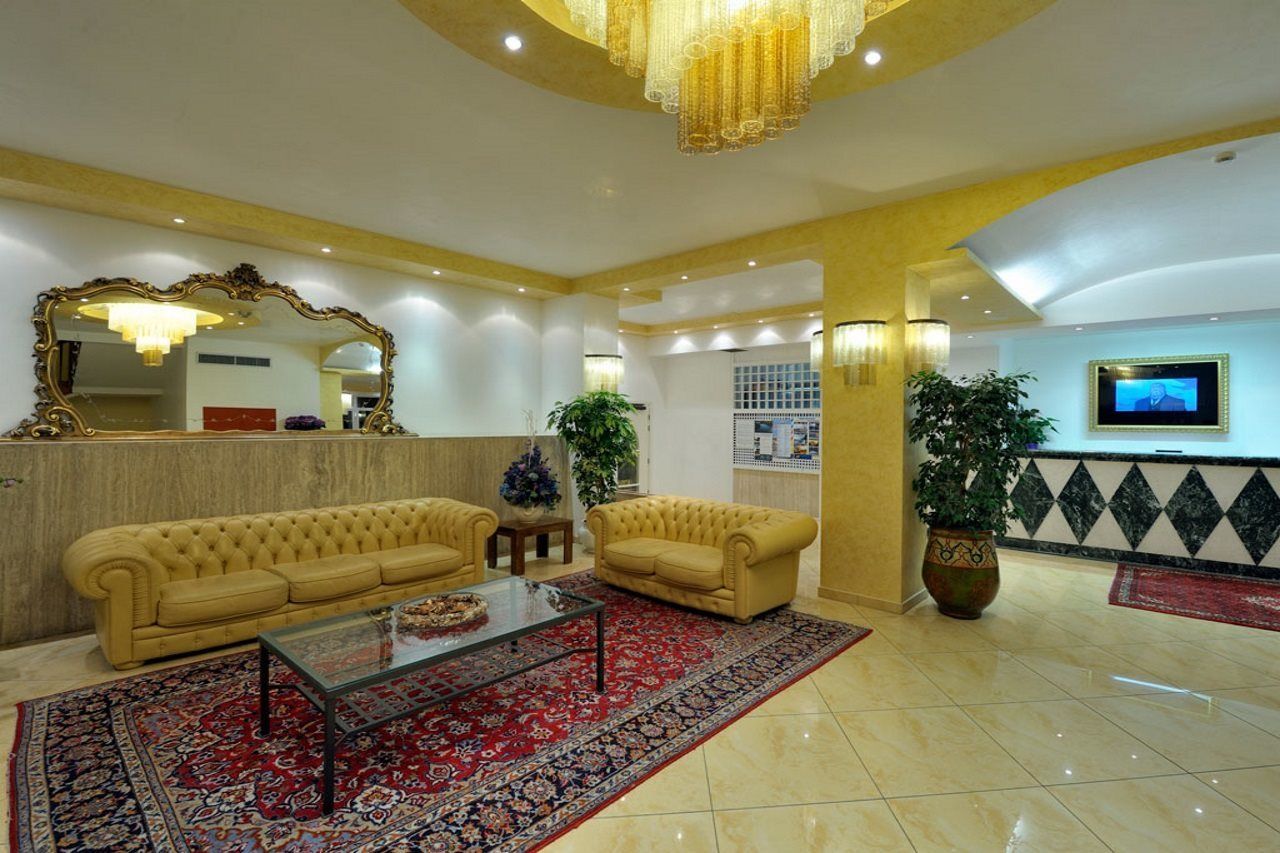 Hotel Bembo Бибионе Екстериор снимка
