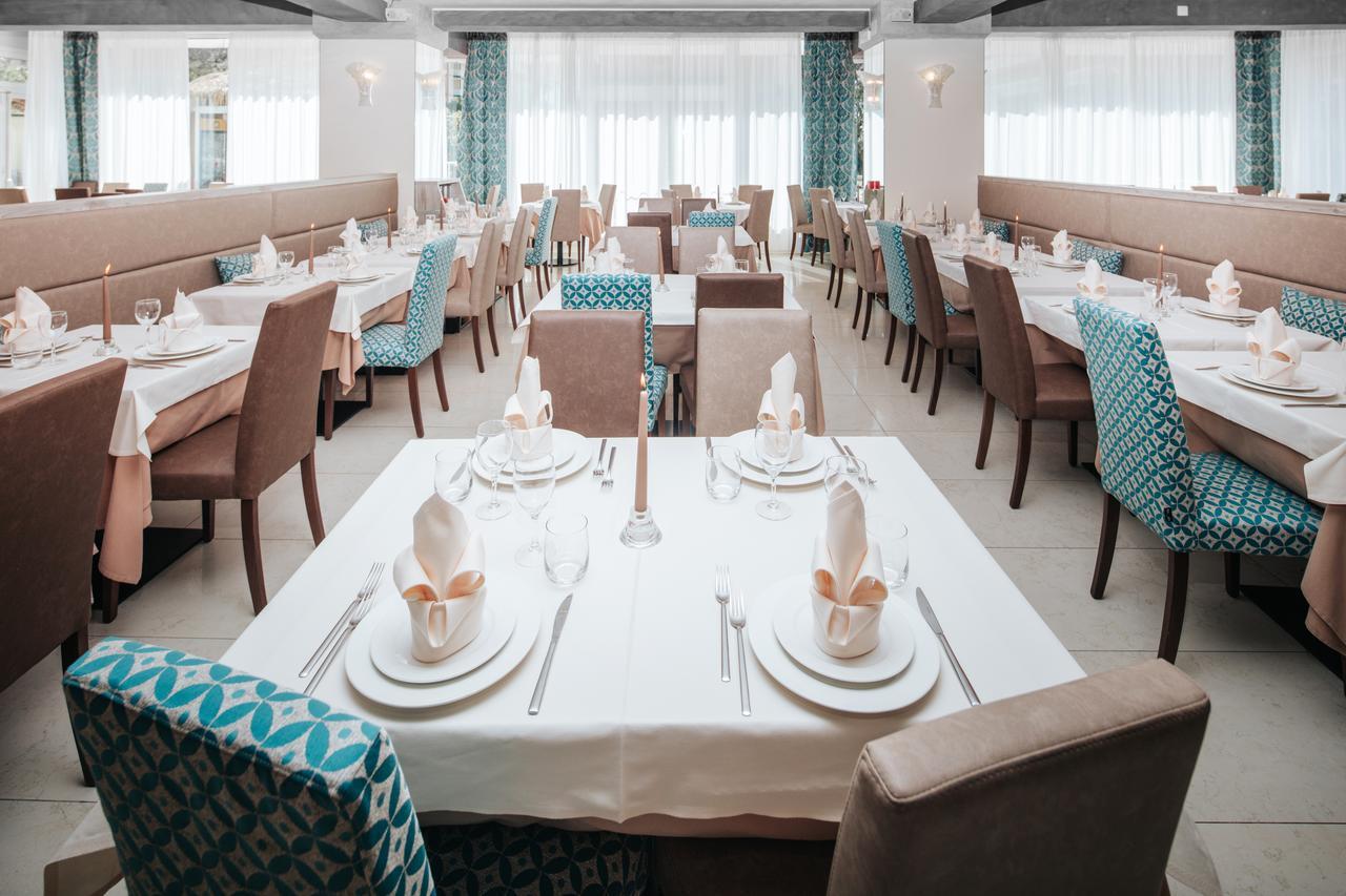 Hotel Bembo Бибионе Екстериор снимка